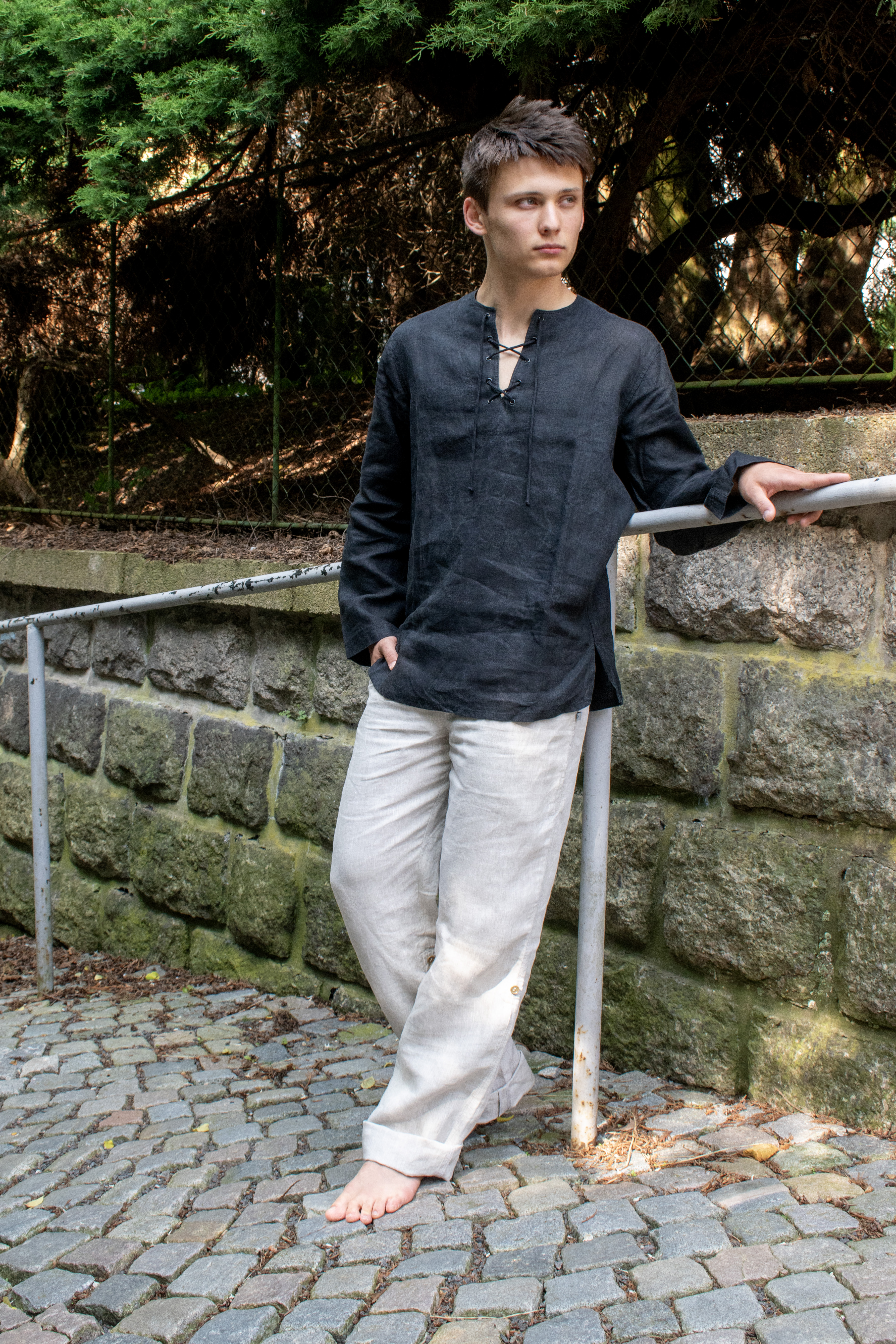 Lněná košile černá šněrovací