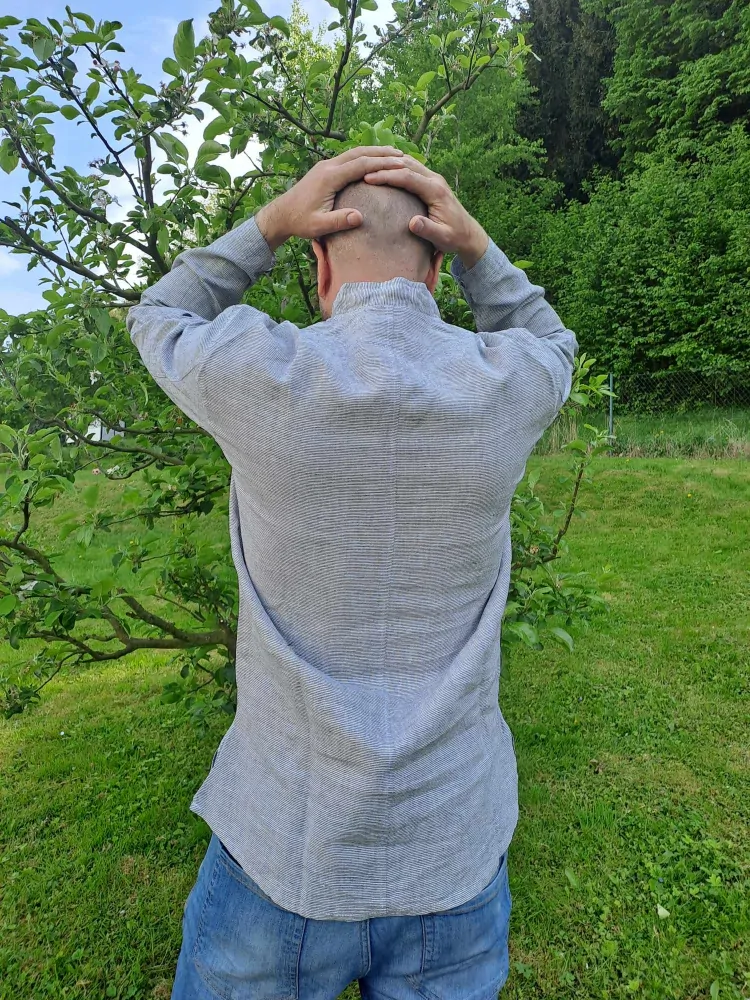 Lněná košile s poutky - šedý proužek